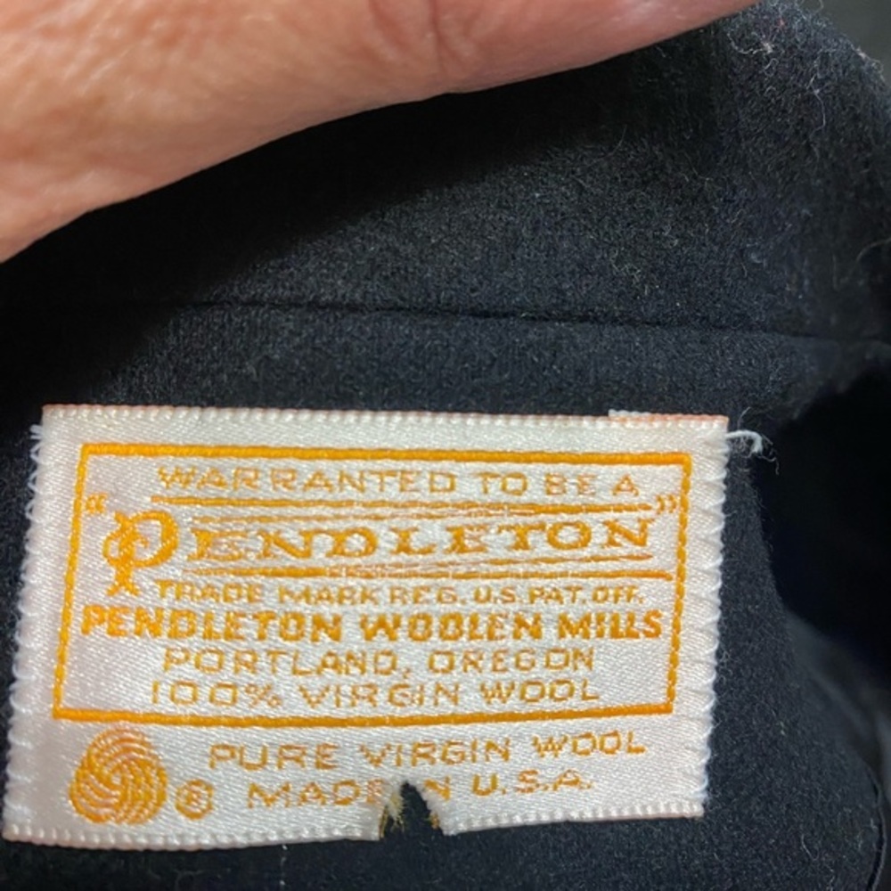 Vintage Black Pendleton Suit Made of 100% Virgin Wool, Size 10 - Picture 4 of 6